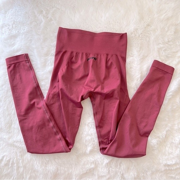 Oh Polly Pants - BO+TEE Superset - High Waist Seamless Leggings in Dark Rose